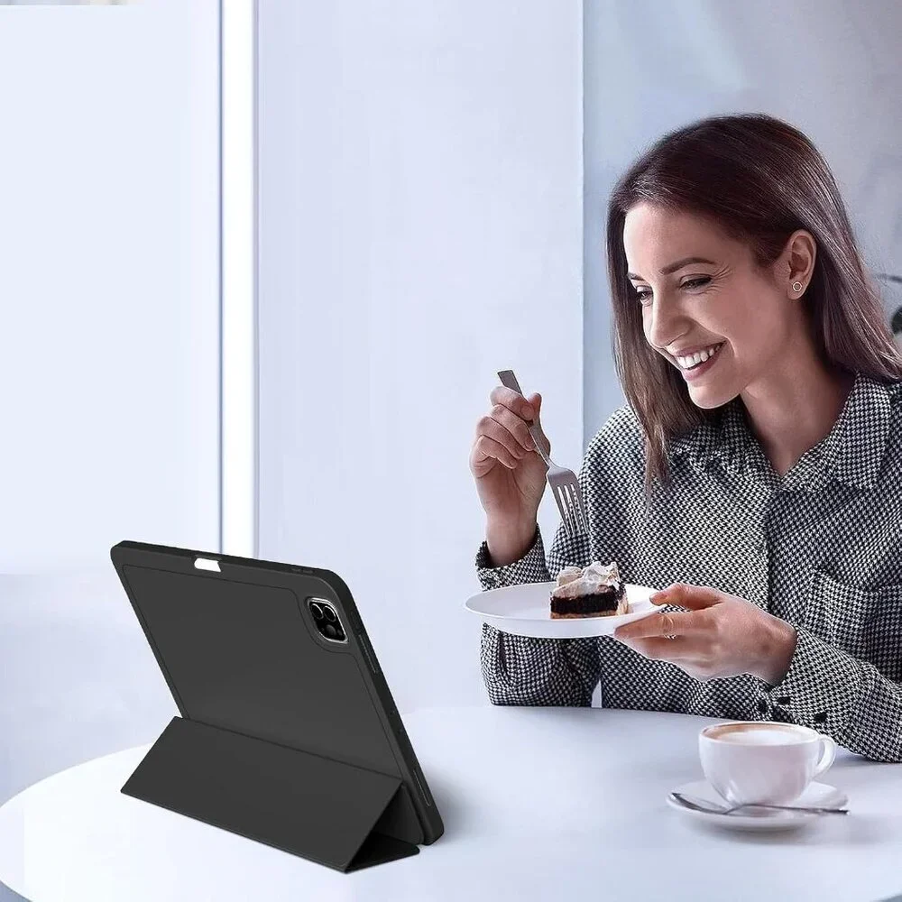 iPad Pro 11 M4 5th Gen Case Trifold Stand Auto Sleep/Wake Pencil Holder Black